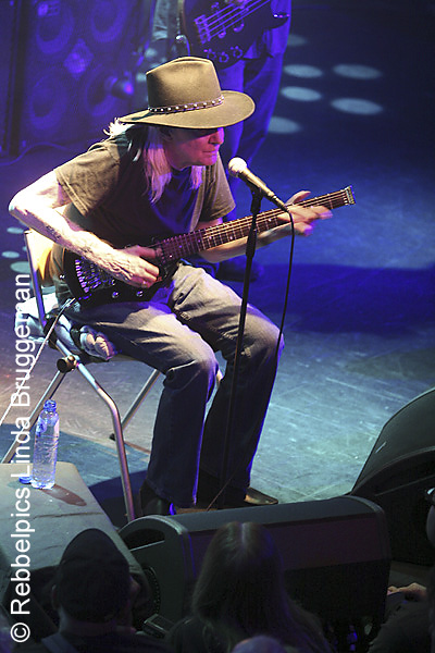 johnnywinter2010 021