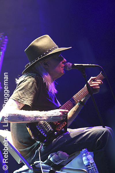 johnnywinter2010 036