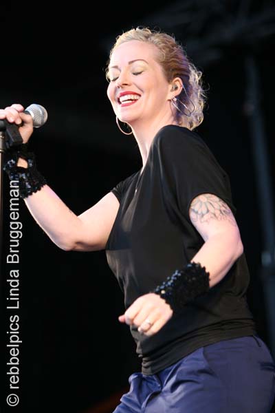 anneke van giersbergen (1)