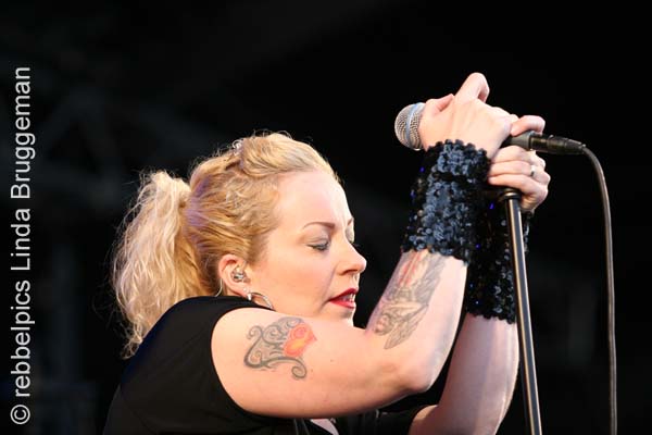 anneke van giersbergen (20)