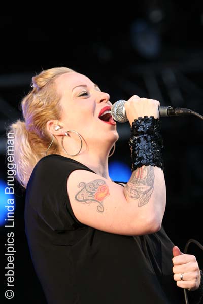 anneke van giersbergen (32)