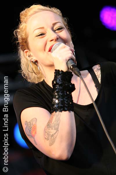 anneke van giersbergen (34)